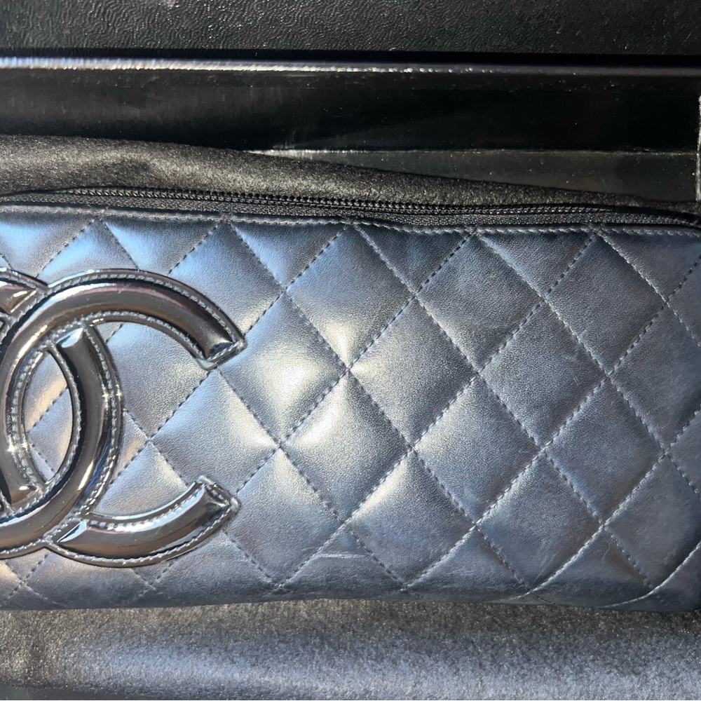 CHANEL Black Quilted Leather Wallet. Full set! - Picture 2 of 16
